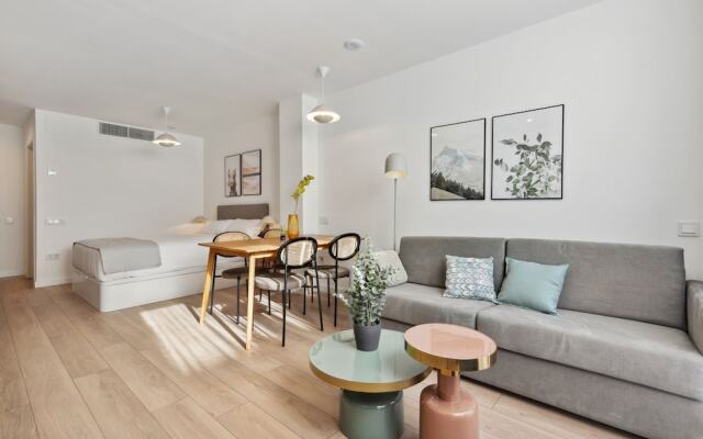 limehome Valencia Carrer del Pare Palau