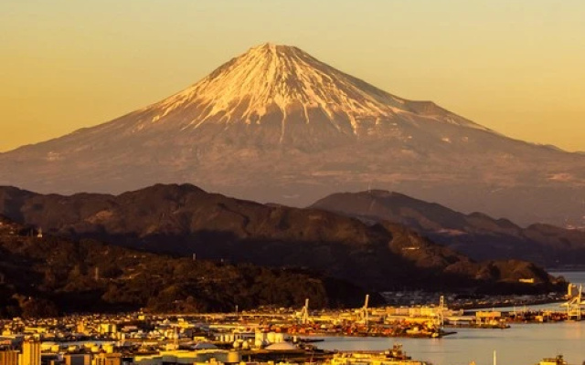 Kuretake – Outside – Shizuoka