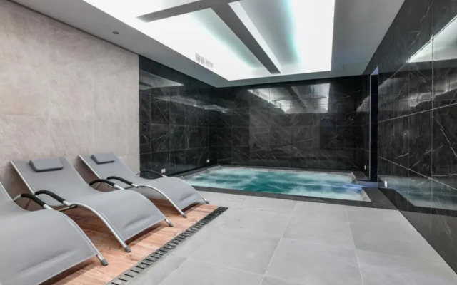 Best Western Hotel Master