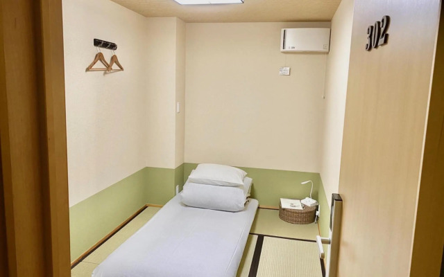 Reina Building 4F / Vacation STAY 61776