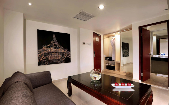 Aston Semarang Hotel and Convention Center