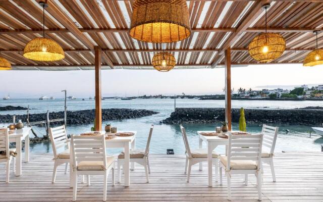 Blu Galapagos Sustainable Waterfront Lodge