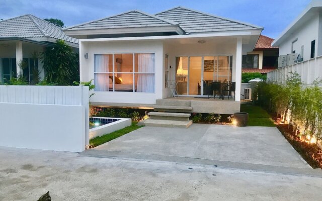 2 Bedroom Luxury House Near Beach