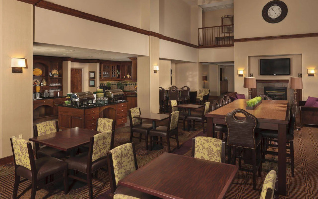 Homewood Suites by Hilton Dallas Market Center