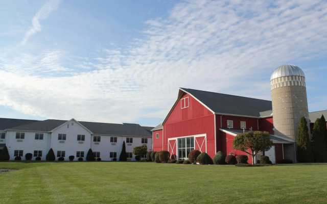 Farmstead Inn & Conference Center