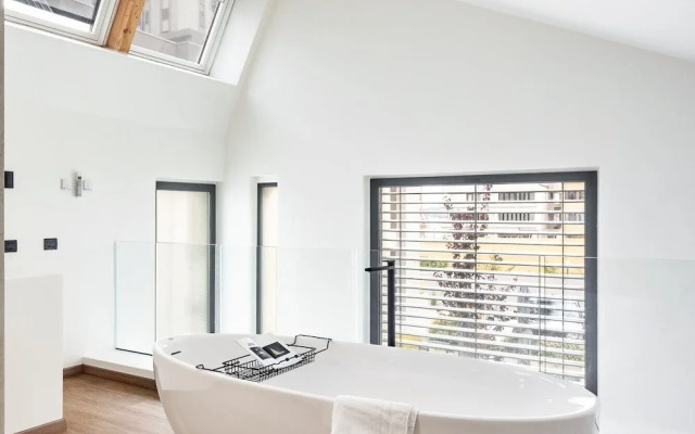 RH Lifestyle Rooms & Suites