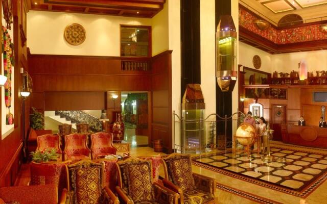 Regant Lake Palace Hotel
