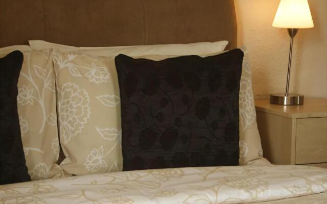 Trelinda Hotel