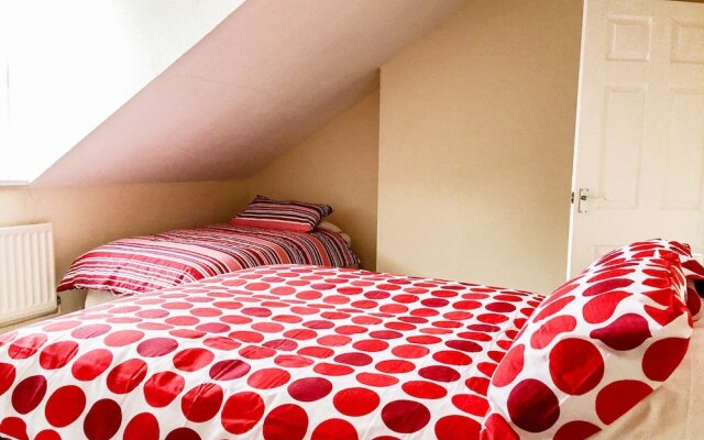 Large Maisonette - DHH