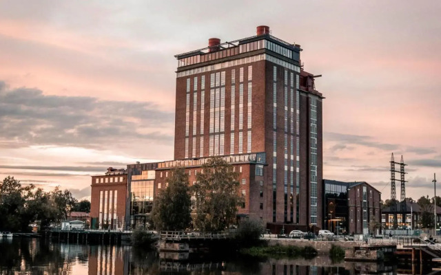 The Steam Hotel