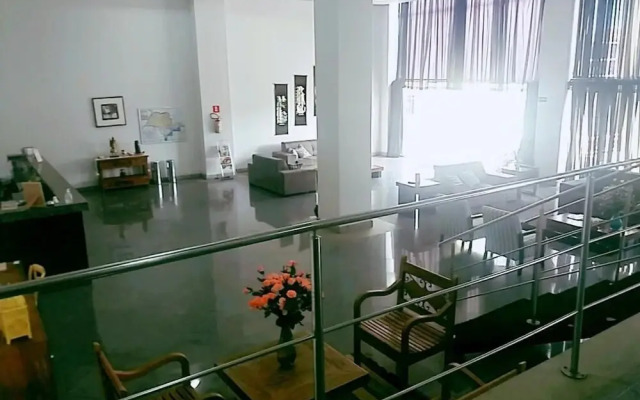 Saint James Palace Hotel