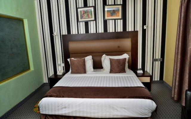 Mardezok Hotel