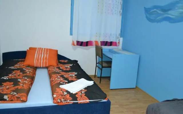 Hostel Jedro