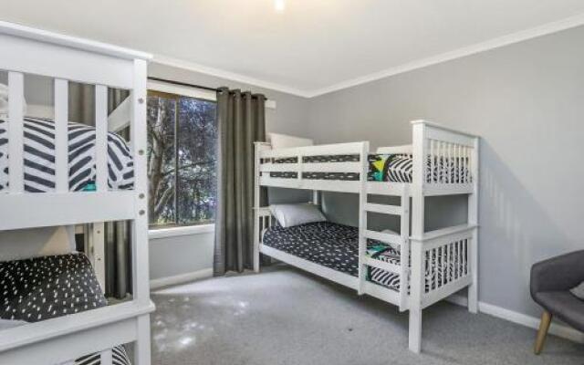 East Tempy - House & Bungalow