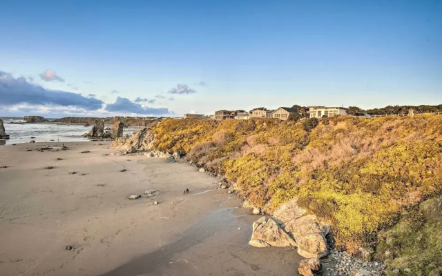 Spacious Bandon Getaway - 2 Blocks to Ocean!