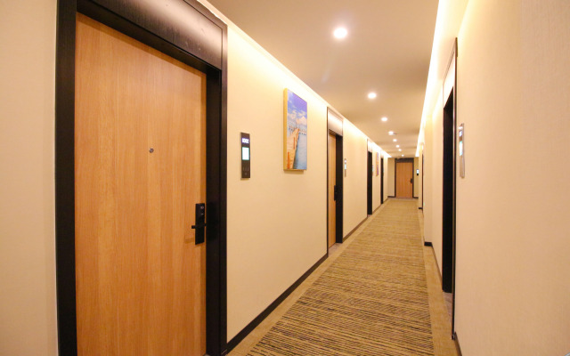GreenTree Zhixuan Hotel (Changshu Meili Town Dream City)