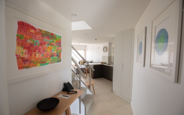 71 Hastings Street - Beachfront