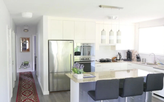 Richview Gardens Suite