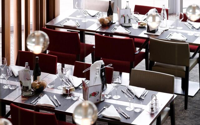 Novotel Lyon Centre Confluence Bord de Saone