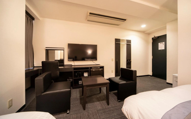 The Grandeur Hotel