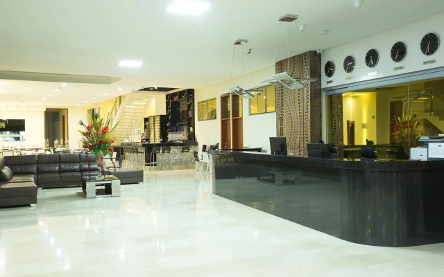 Hotel Dorado La 70