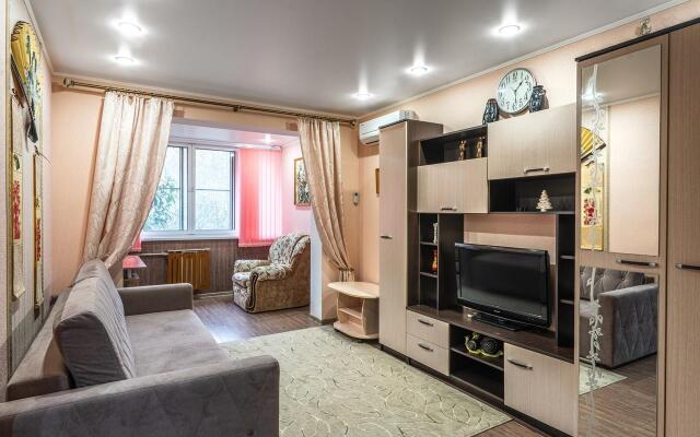 Posutochno One Days на улице Воровского