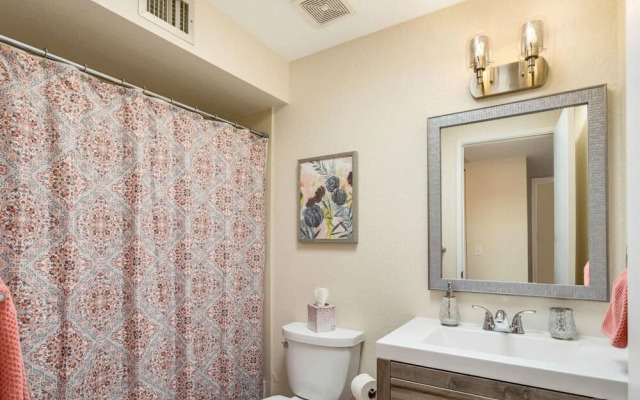 Catalina Del Oro By Casago