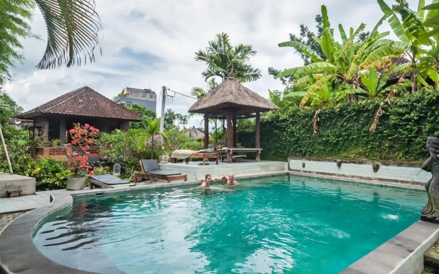Sayong House