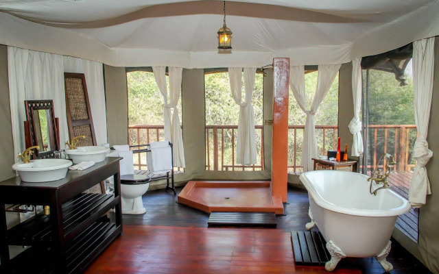 Thula Thula Game Lodge