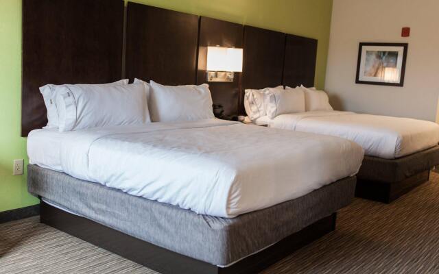 Holiday Inn Express & Suites Sweetwater, an IHG Hotel