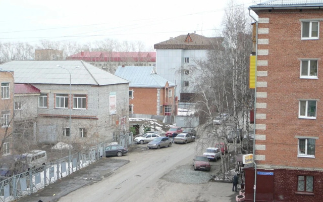 Apartment on Melnichnaya 24