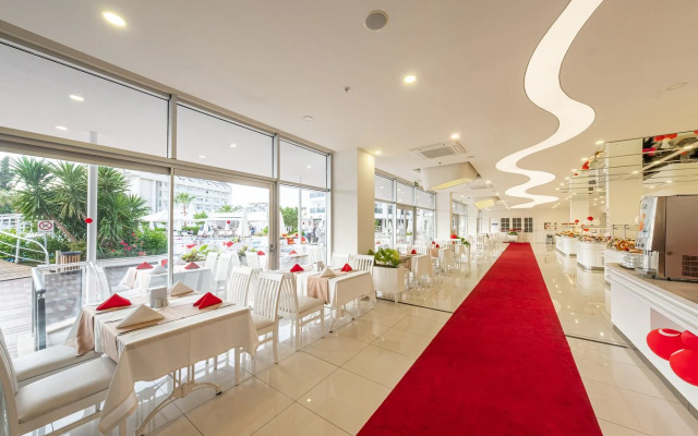 Laguna Beach Alya Resort & SPA - All Inclusive