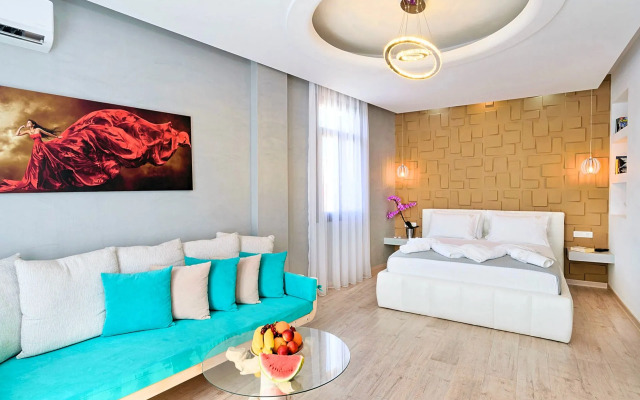 Diamond Luxury Suites