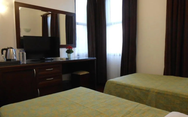 Villa Verde - Special Class