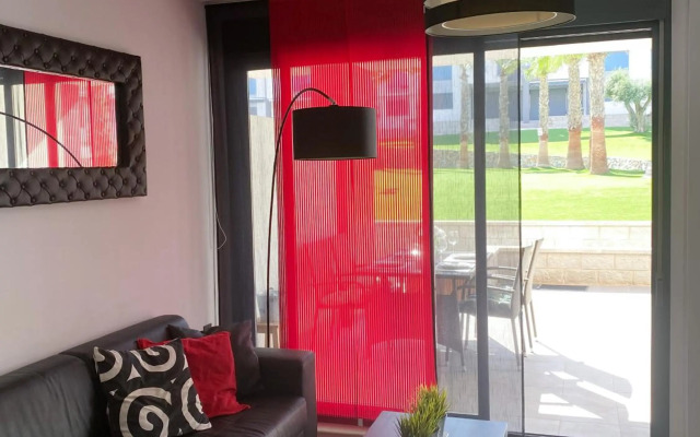 OASIS BEACH apartments