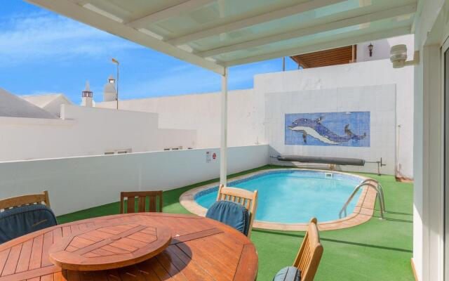 Villa Reyes