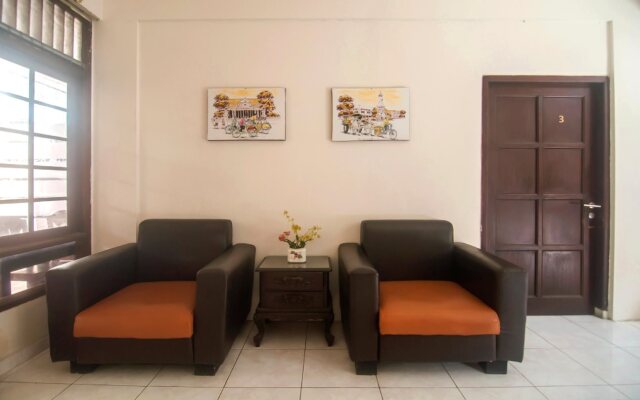 OYO 201 EMDI House Timoho