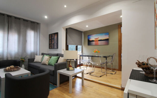 Apartamentos Adelfas