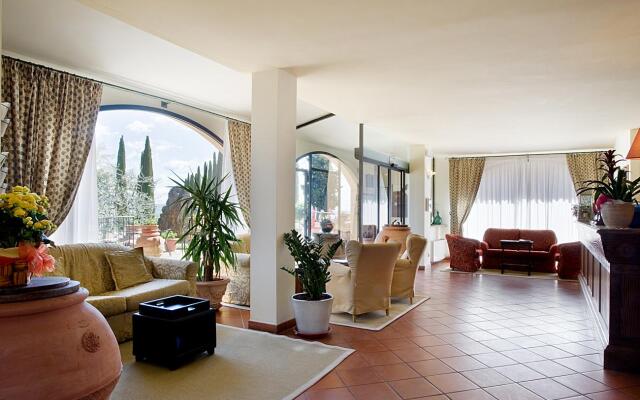 Hotel Casolare Le Terre Rosse