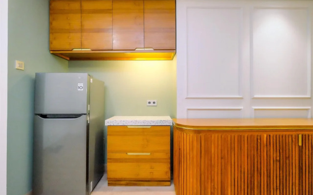 Modern Look 2BR at Sentul Tower Apartment