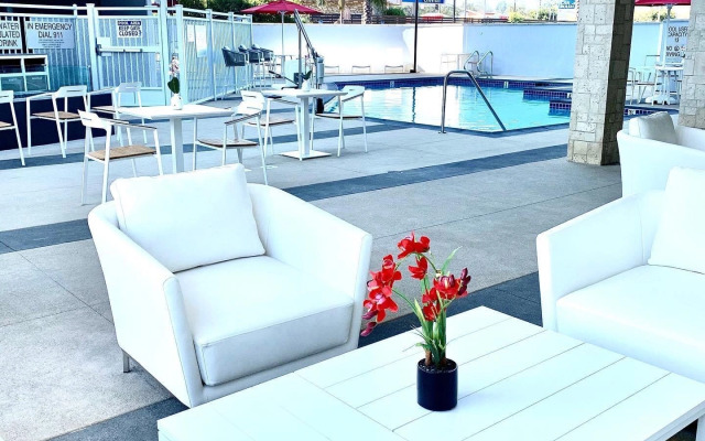 Staybridge Suites Long Beach Airport by IHG