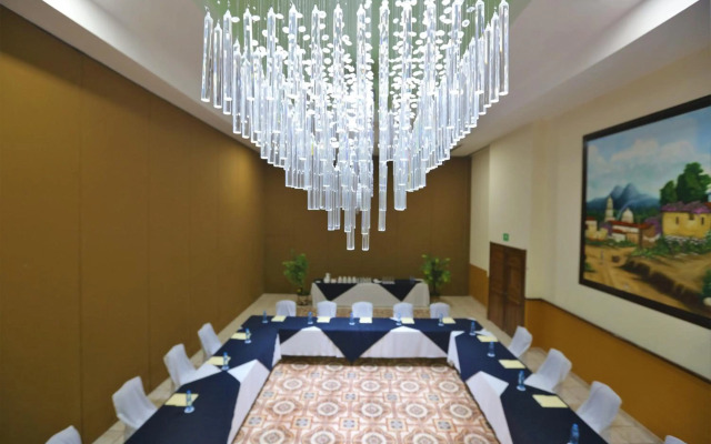 Cozumel Hotel & Resort, Trademark Collection by Wyndham