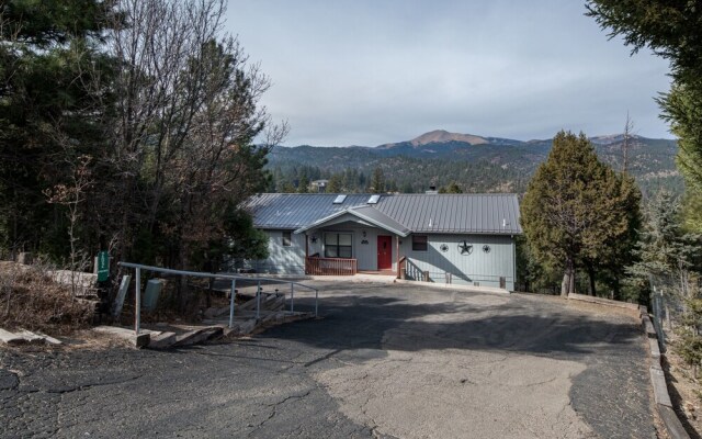 Ruidoso Three-bedroom