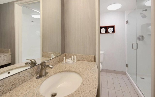 Courtyard by Marriott Cleveland Beachwood