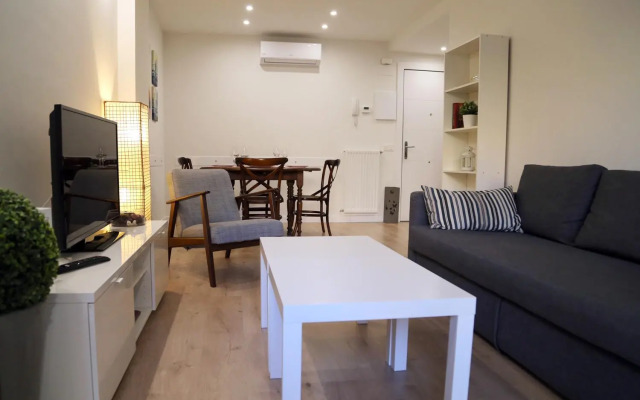 Plaza Monterrey parking opcional by Salamancavacacional