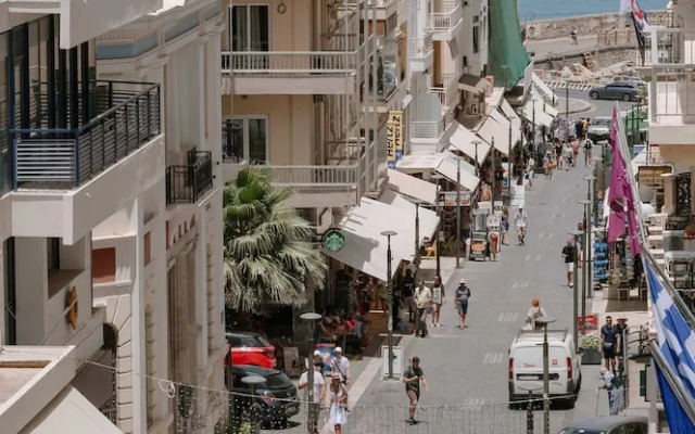 Plānis Str Urban Suites by Semavi