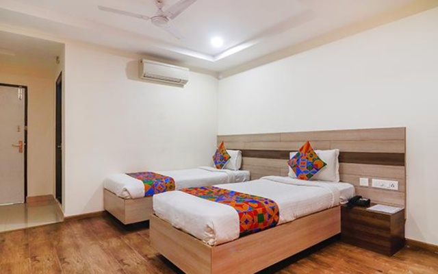 Fabhotel Pride Inn Financia