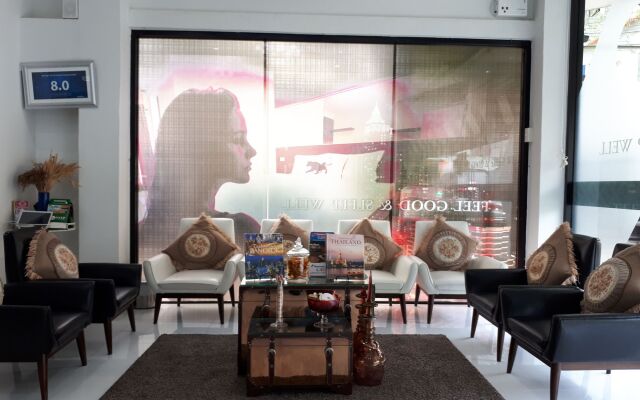 Bed by City Surawong-Patpong