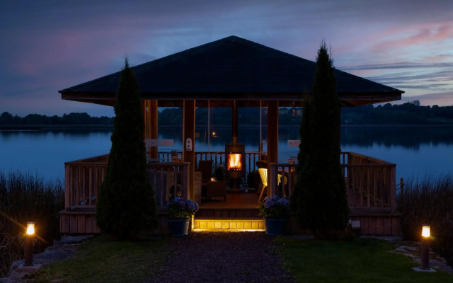 Wineport Lodge