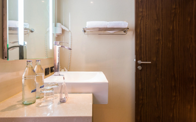 Nova Gold Hotel (SHA Extra Plus)